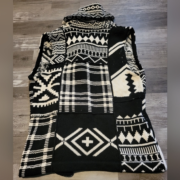 Lauren Ralph Lauren Sweater Vest Southwestern Size Petite Medium - Picture 12 of 12